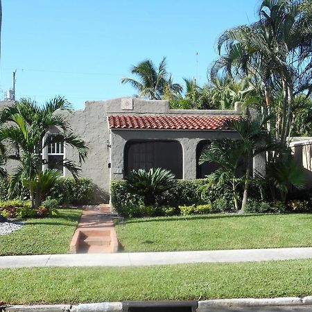 Case De Leon From The 1920'S Is A Piece Of Floridas Relaxing History West Palm Beach Exterior photo