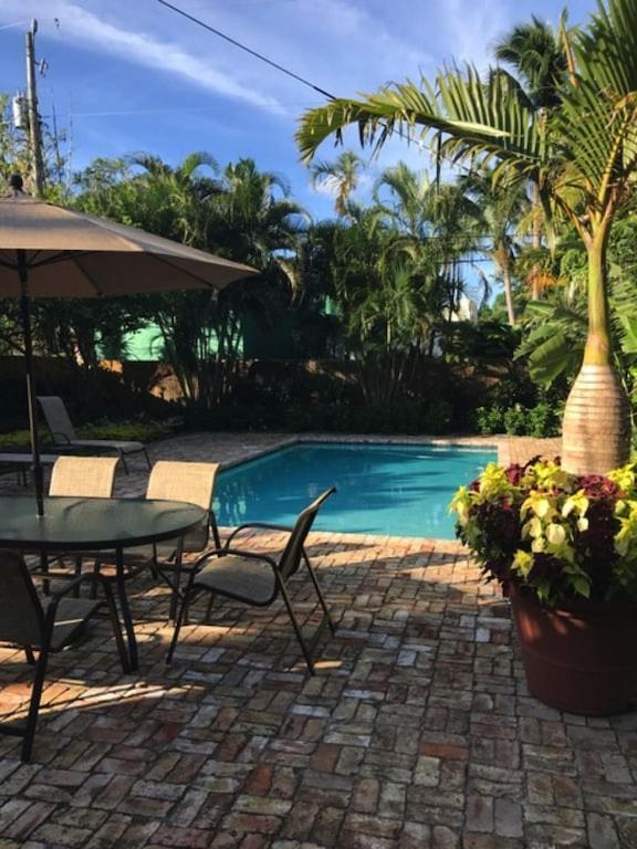 Case De Leon From The 1920'S Is A Piece Of Floridas Relaxing History West Palm Beach Exterior photo